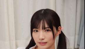 Lovepop Yui Mihama 三浜唯 No.L0776 01-05 岡本莉里 No.L0777 01-05